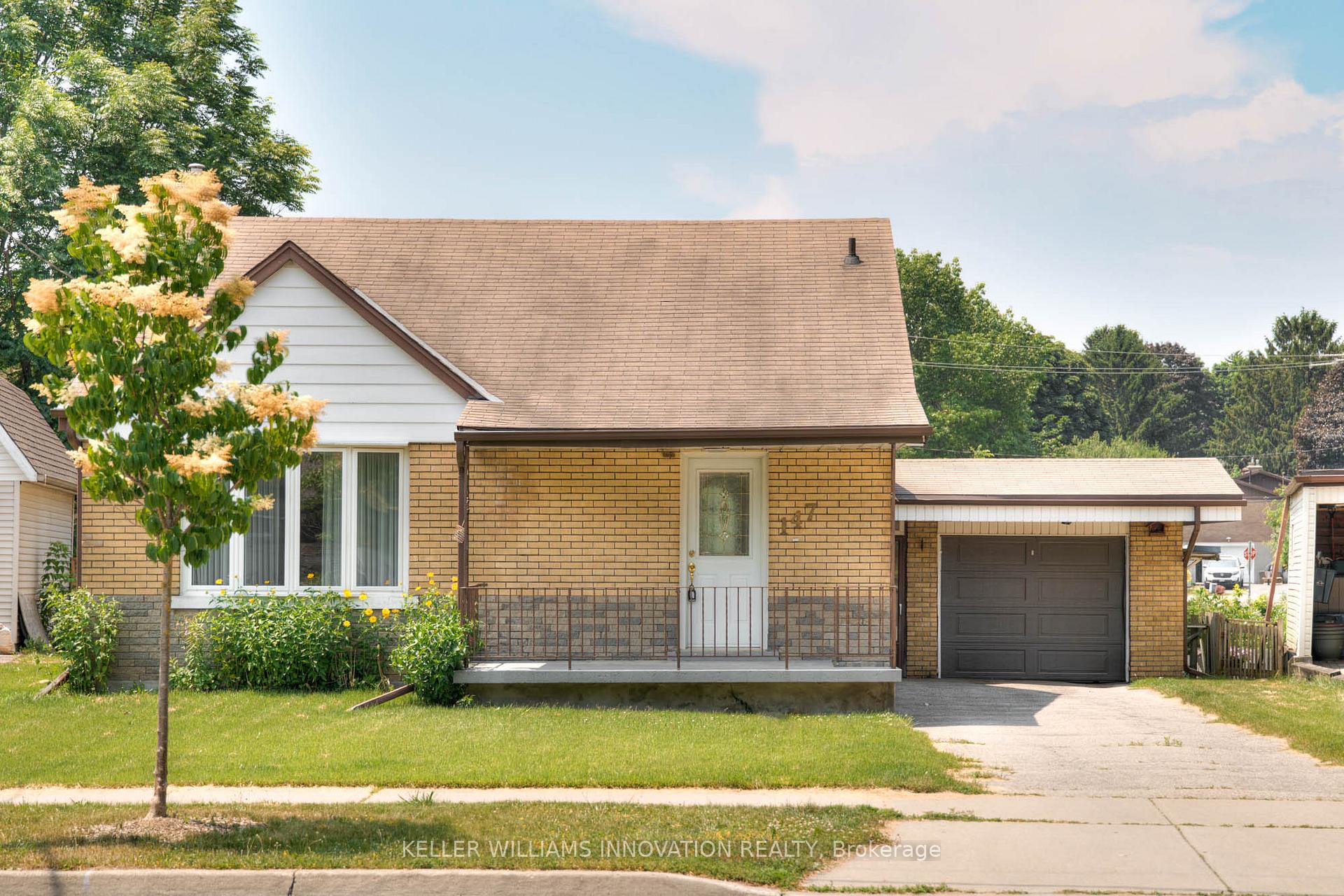 Photo 2 of 147 Clark Avenue, Kitchener — HOMEH