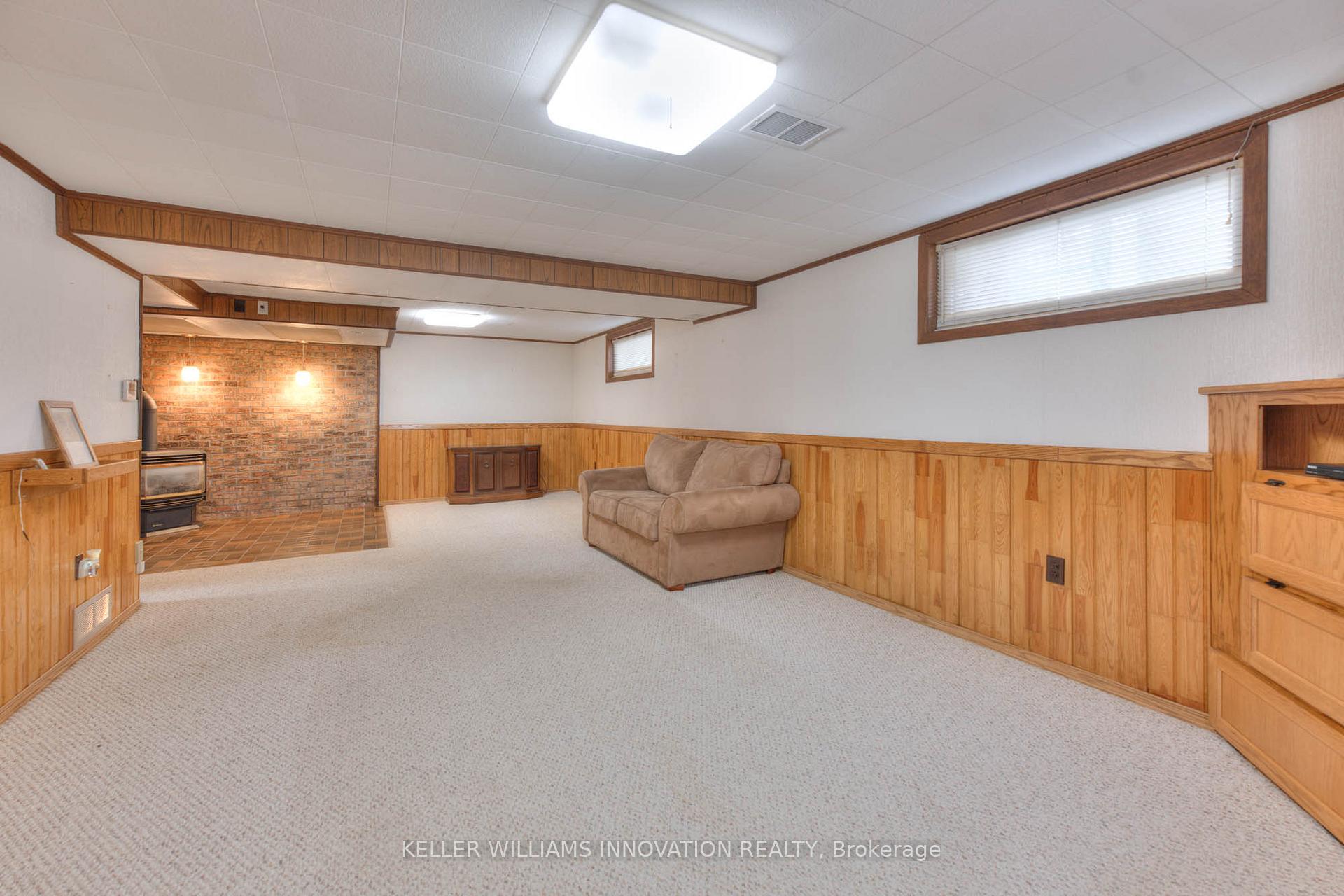 Photo 33 of 147 Clark Avenue, Kitchener — HOMEH