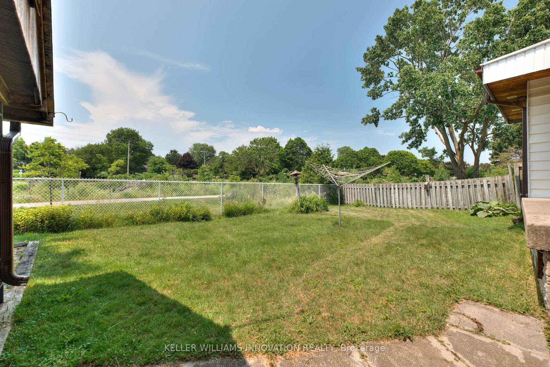 Photo 40 of 147 Clark Avenue, Kitchener — HOMEH