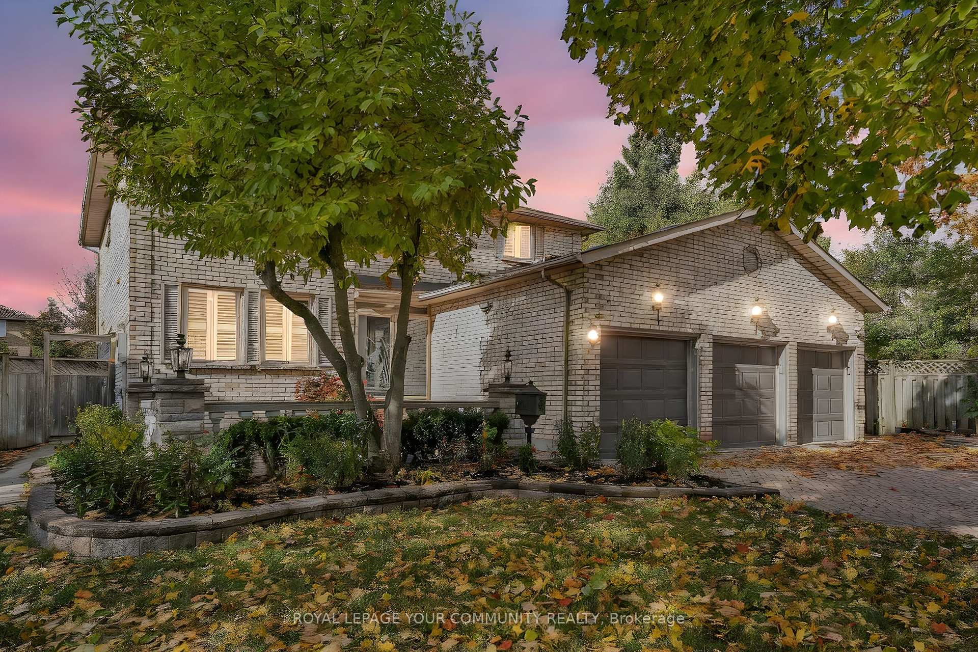 Photo 2 of 2 Brogan Court, Markham, Raymerville — HOMEH