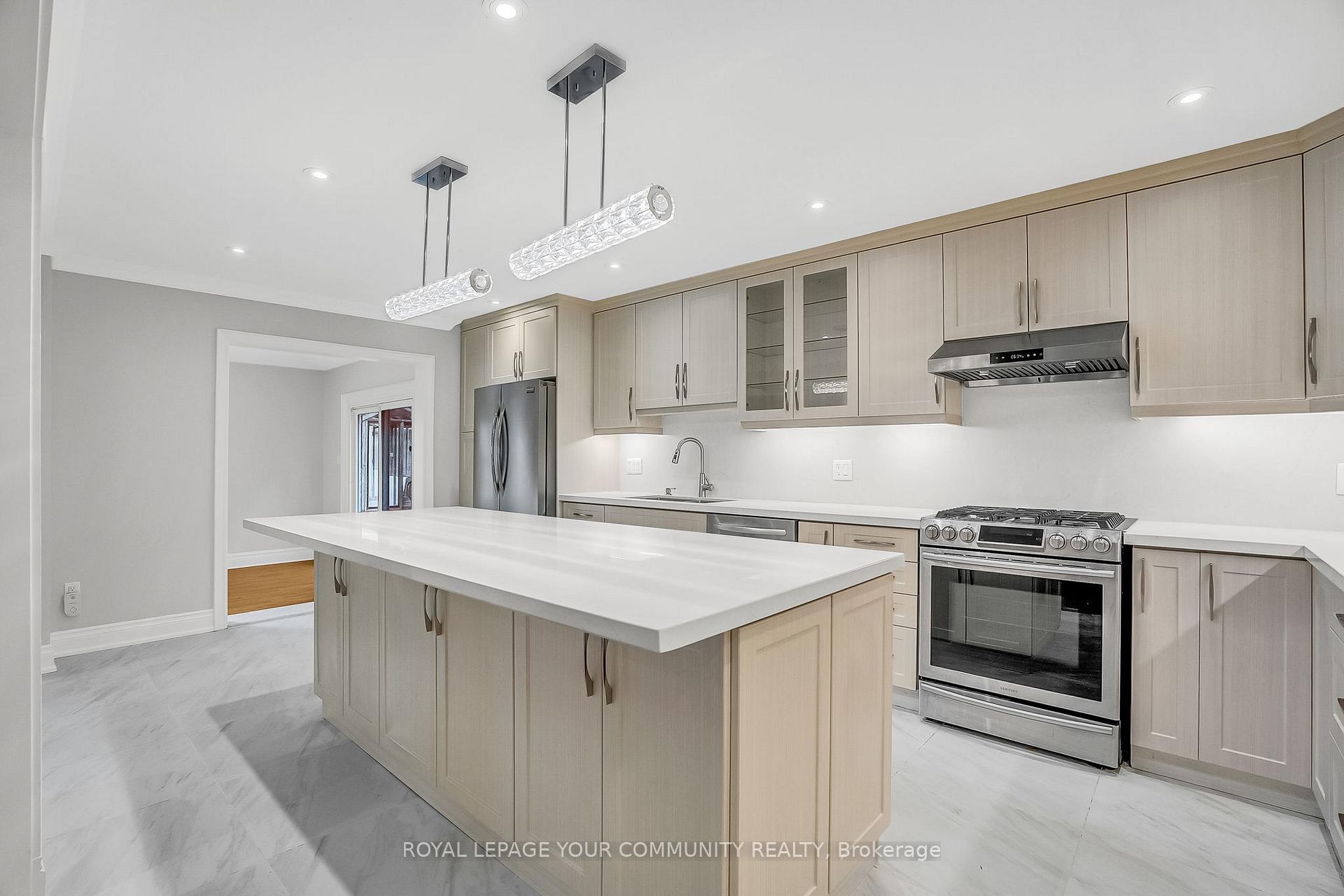 Photo 18 of 2 Brogan Court, Markham, Raymerville — HOMEH