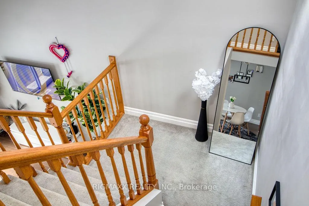 Photo 17 of 55 Wycliffe Place, Kitchener — HOMEH