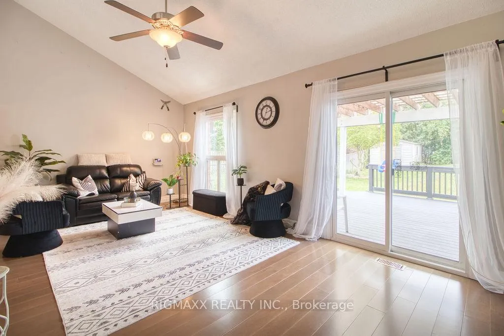 Photo 21 of 55 Wycliffe Place, Kitchener — HOMEH