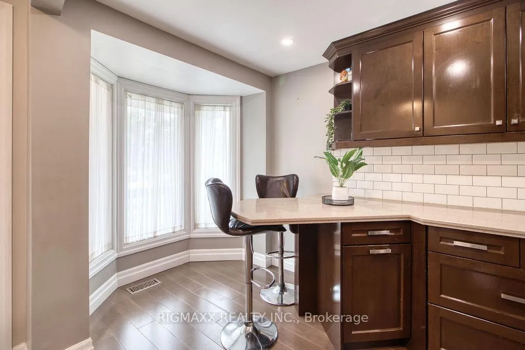 Photo 24 of 55 Wycliffe Place, Kitchener — HOMEH