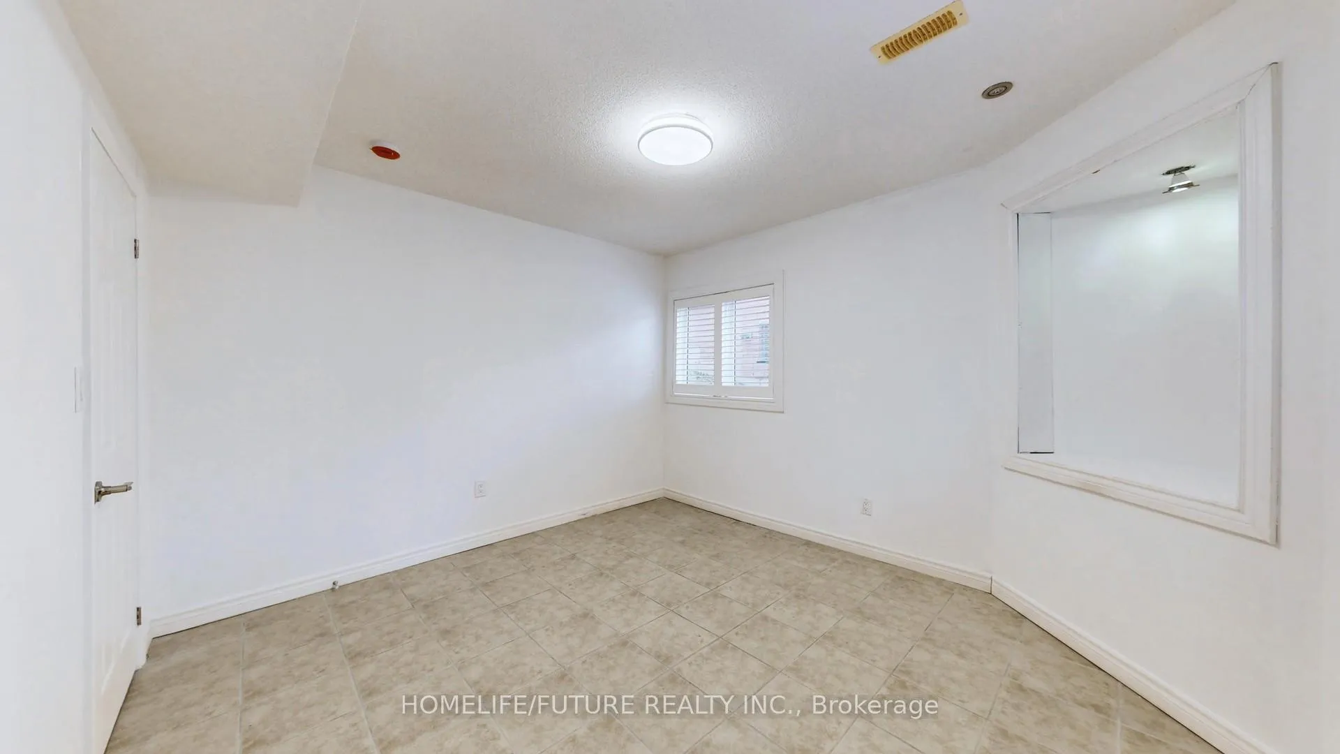 Photo 8 of Unit Bsmt Unit 1, 75 Silver Rose Crescent, Markham, Cachet — HOMEH