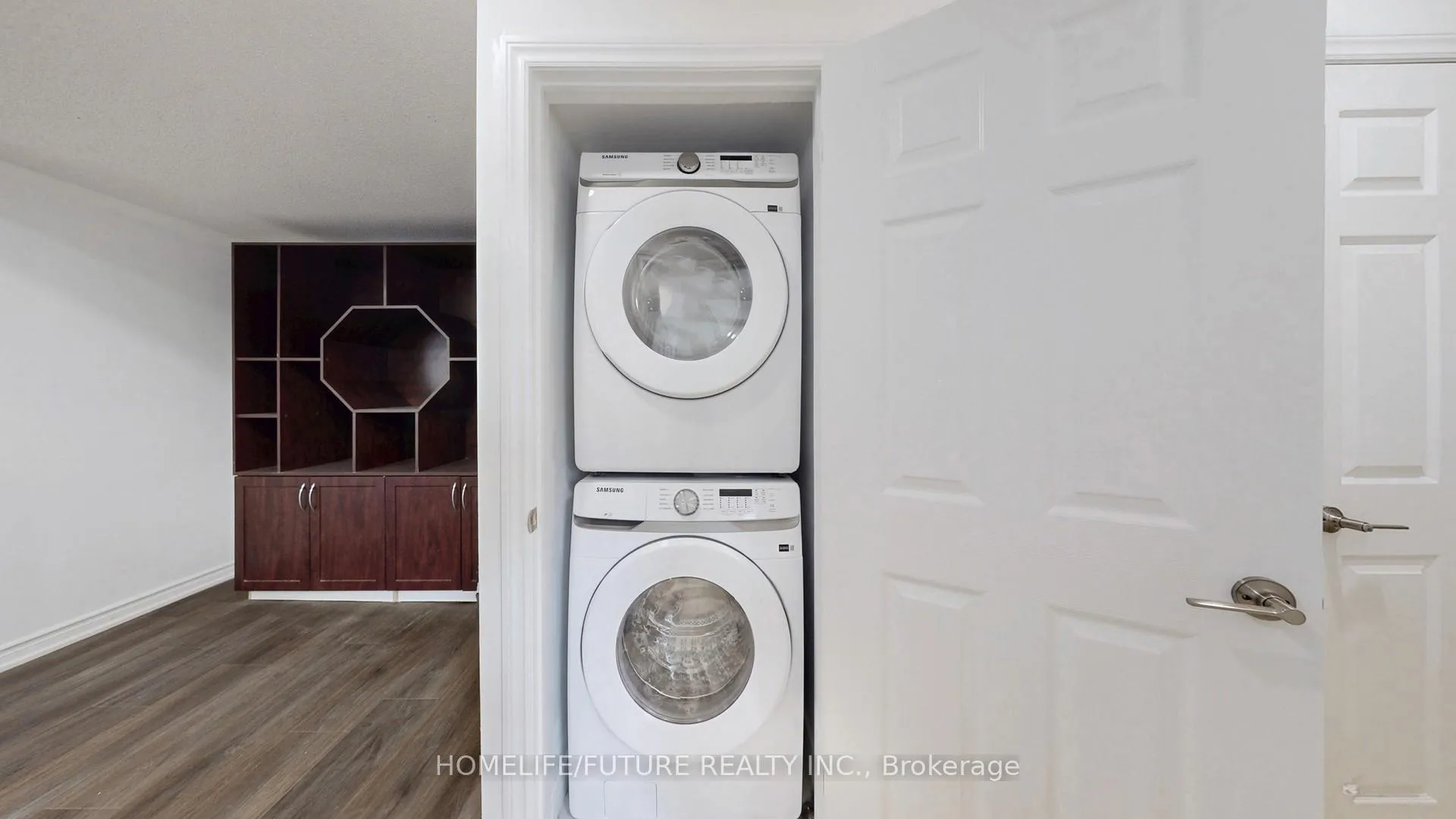 Photo 10 of Unit Bsmt Unit 1, 75 Silver Rose Crescent, Markham, Cachet — HOMEH