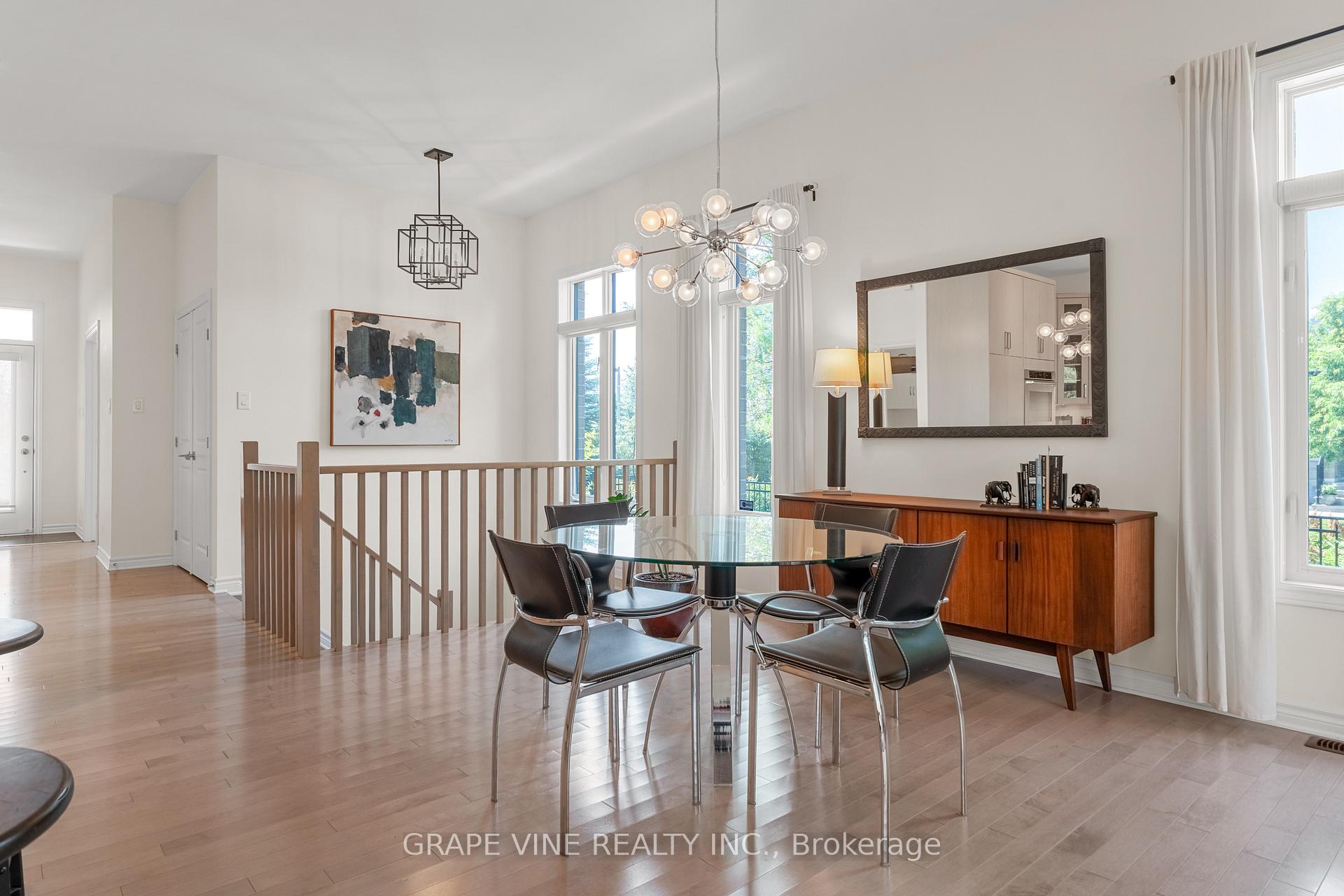 Photo 9 of 227 Sunnyridge Crescent, Ottawa, Kanata - Emerald Meadows/Trailwest — HOMEH