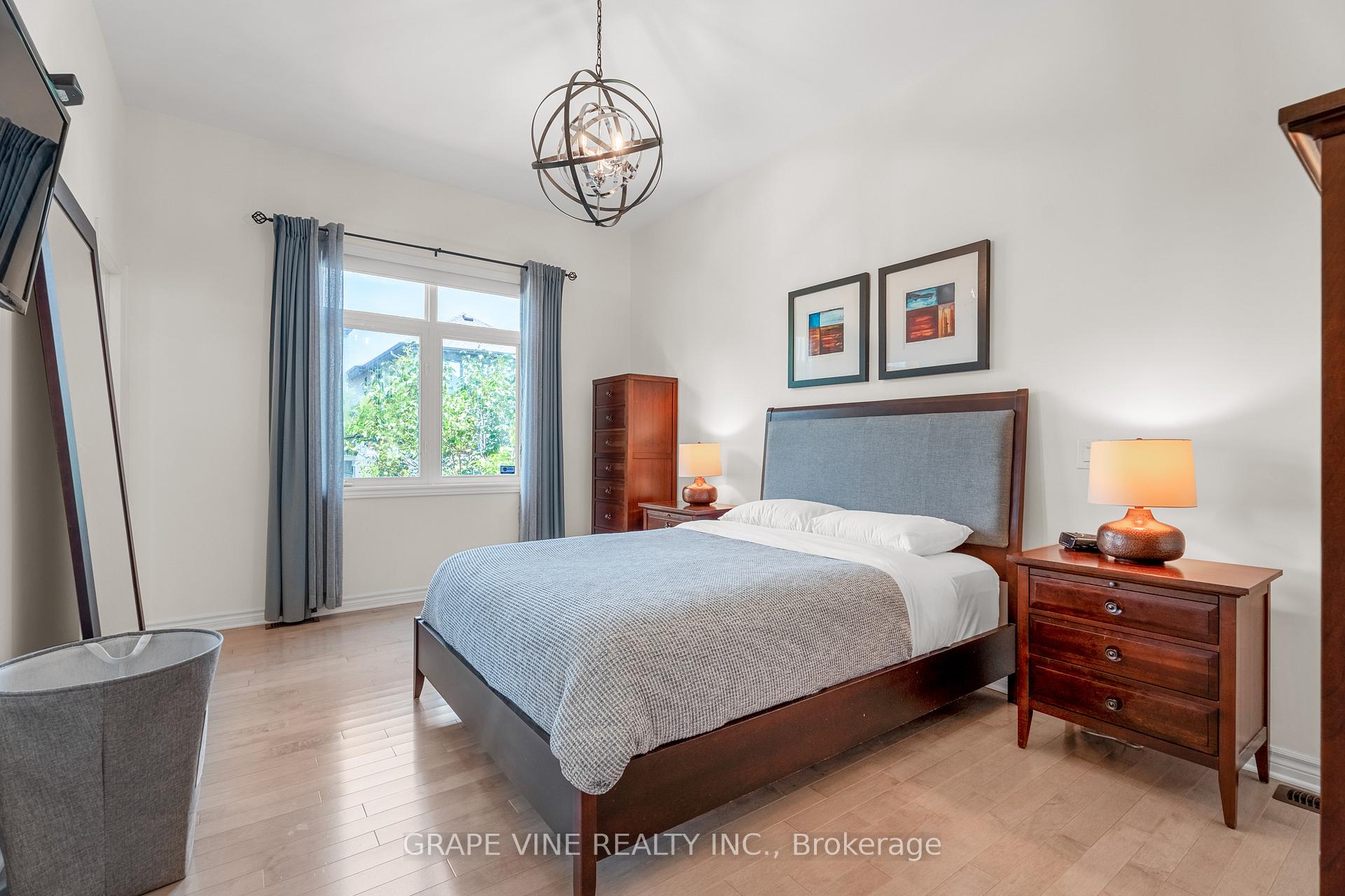 Photo 14 of 227 Sunnyridge Crescent, Ottawa, Kanata - Emerald Meadows/Trailwest — HOMEH