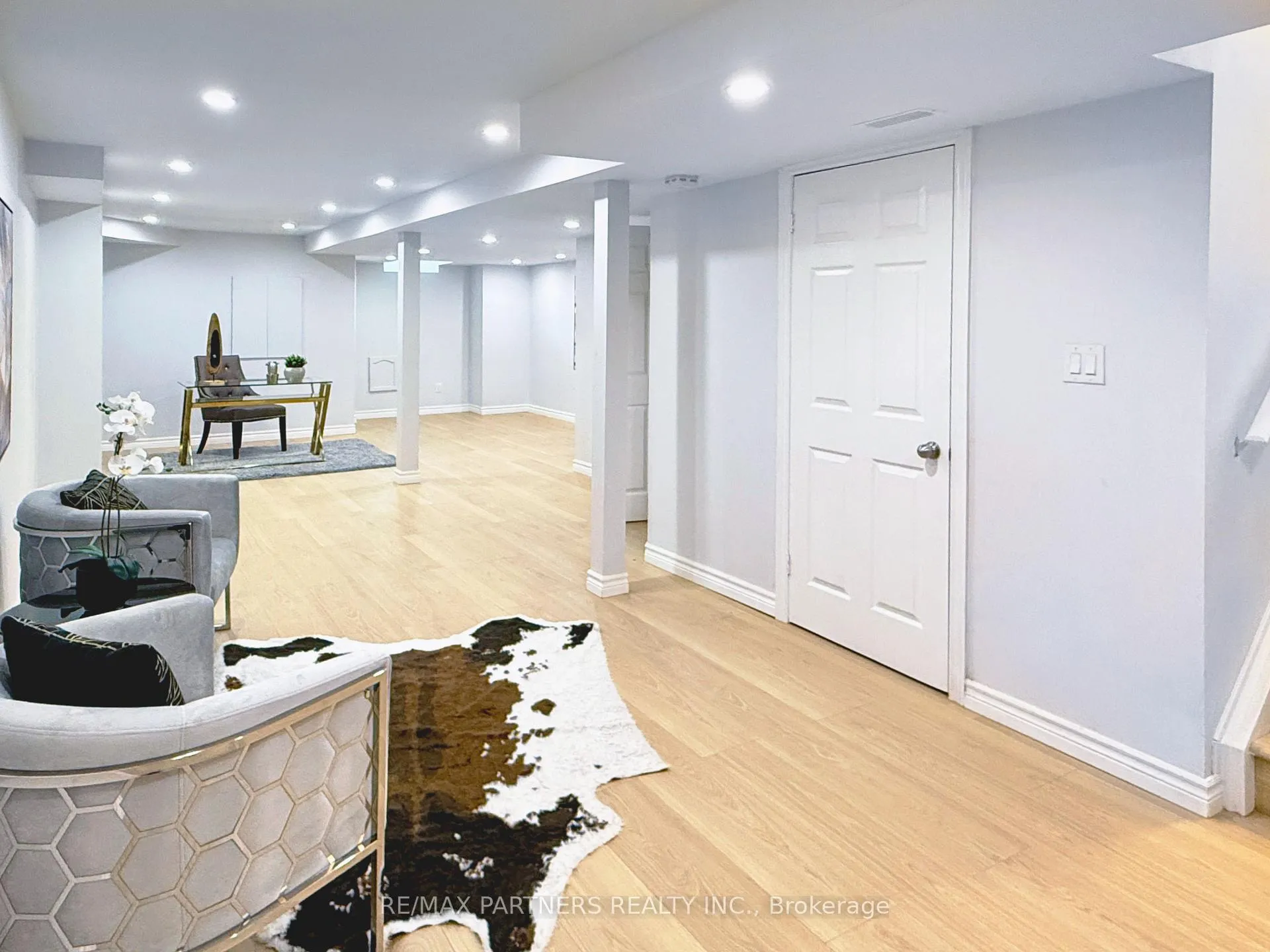 Photo 15 of 516 Bur Oak Avenue, Markham, Berczy — HOMEH