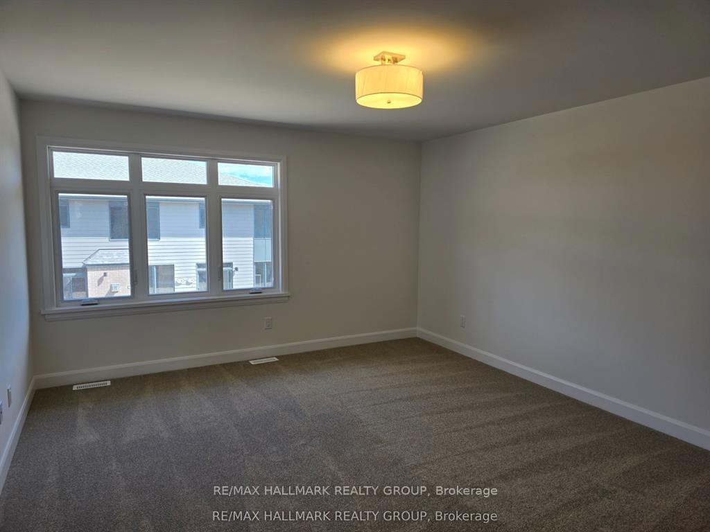 Photo 5 of 1320 Whitlow Grass Way, Ottawa, Kanata - Rural Kanata (Central) — HOMEH