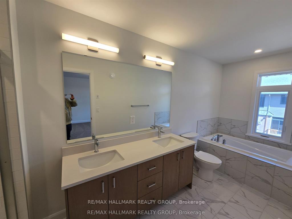 Photo 7 of 1320 Whitlow Grass Way, Ottawa, Kanata - Rural Kanata (Central) — HOMEH