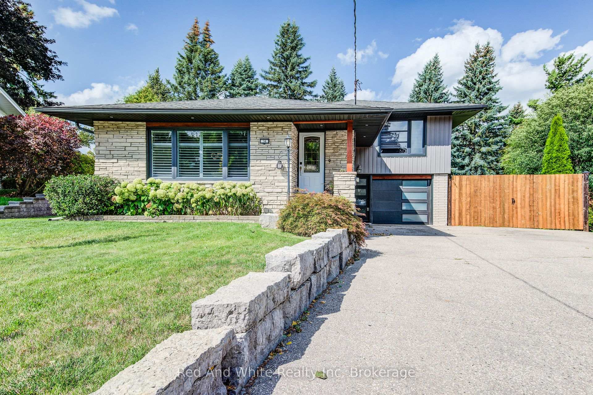 Photo 1 of 36 Anthony Place, Kitchener — HOMEH