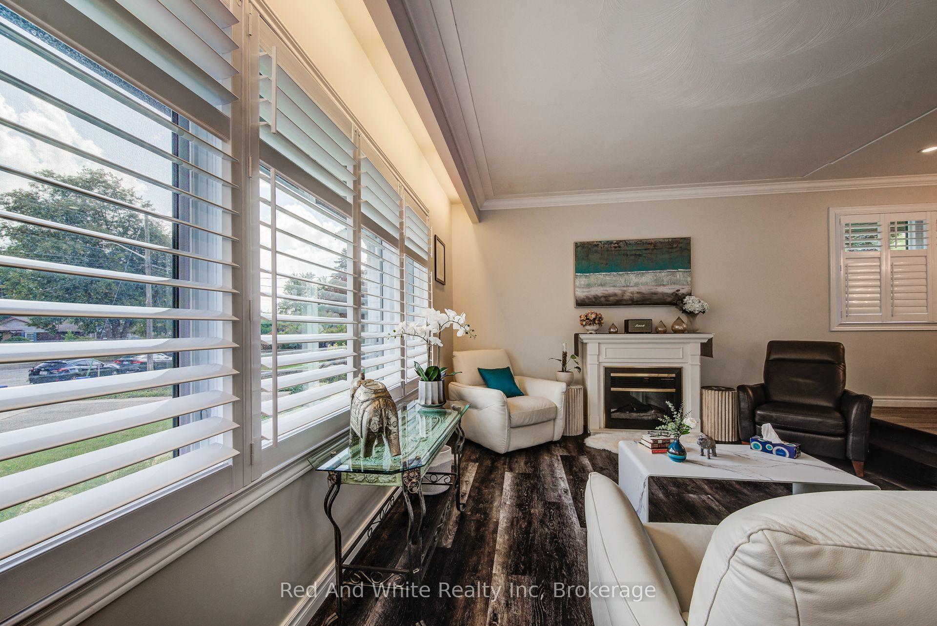 Photo 9 of 36 Anthony Place, Kitchener — HOMEH