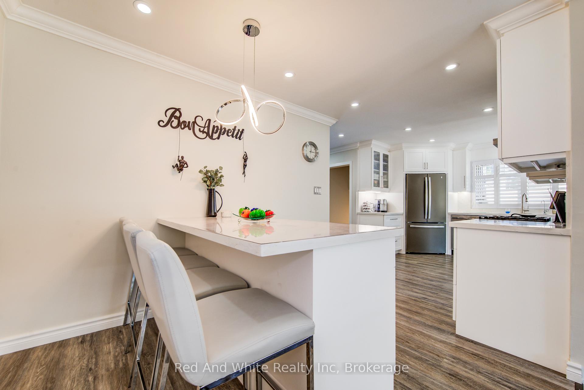 Photo 13 of 36 Anthony Place, Kitchener — HOMEH