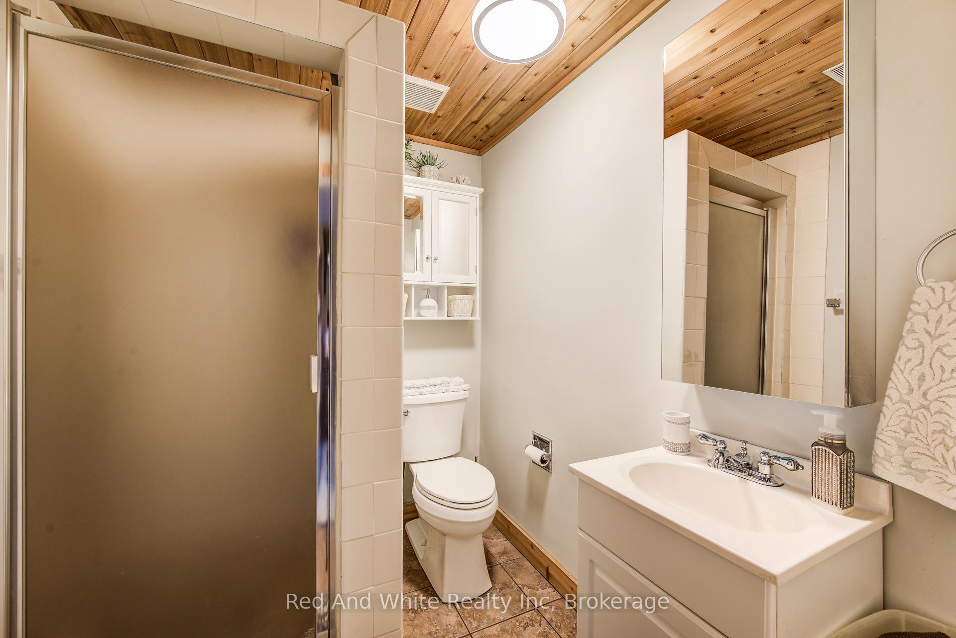 Photo 31 of 36 Anthony Place, Kitchener — HOMEH