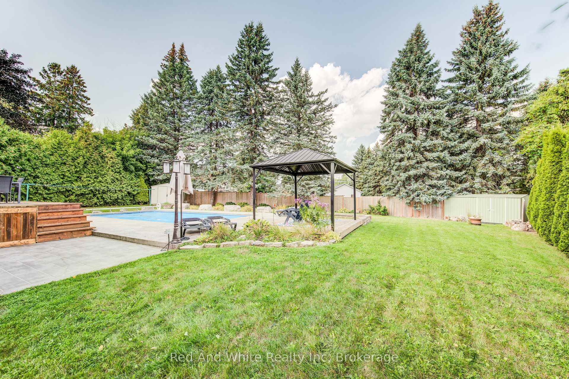 Photo 41 of 36 Anthony Place, Kitchener — HOMEH