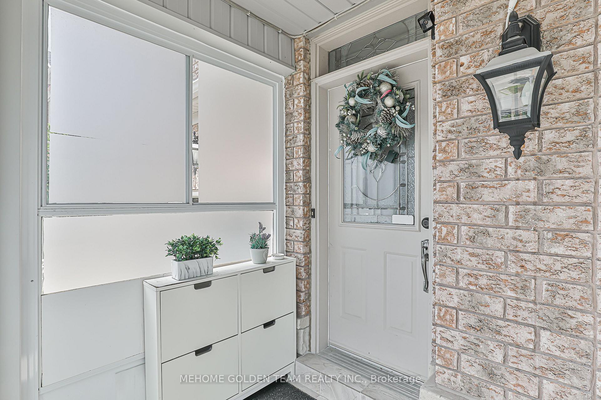 Photo 3 of 30 Mingay Avenue, Markham, Wismer — HOMEH