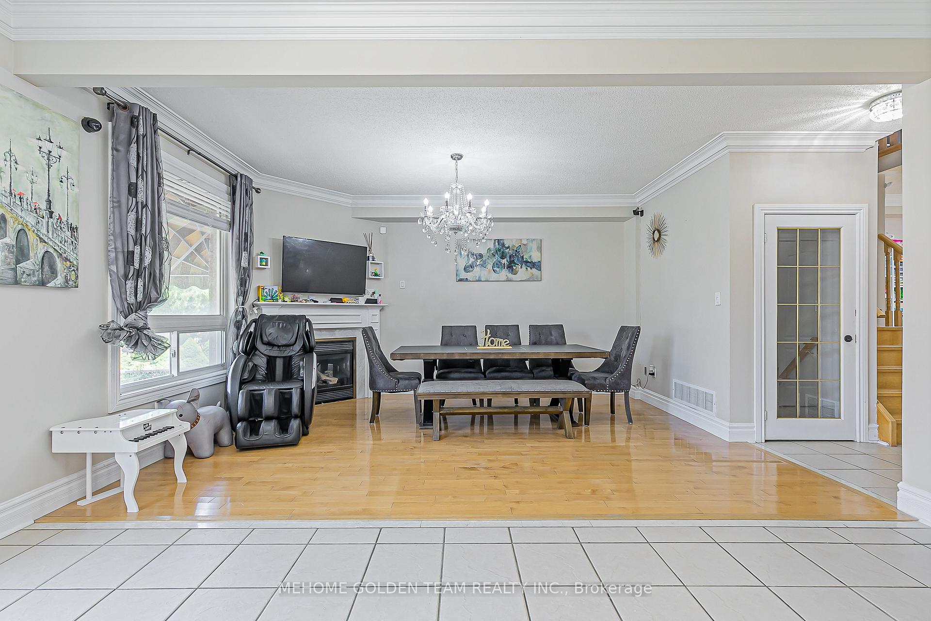 Photo 10 of 30 Mingay Avenue, Markham, Wismer — HOMEH