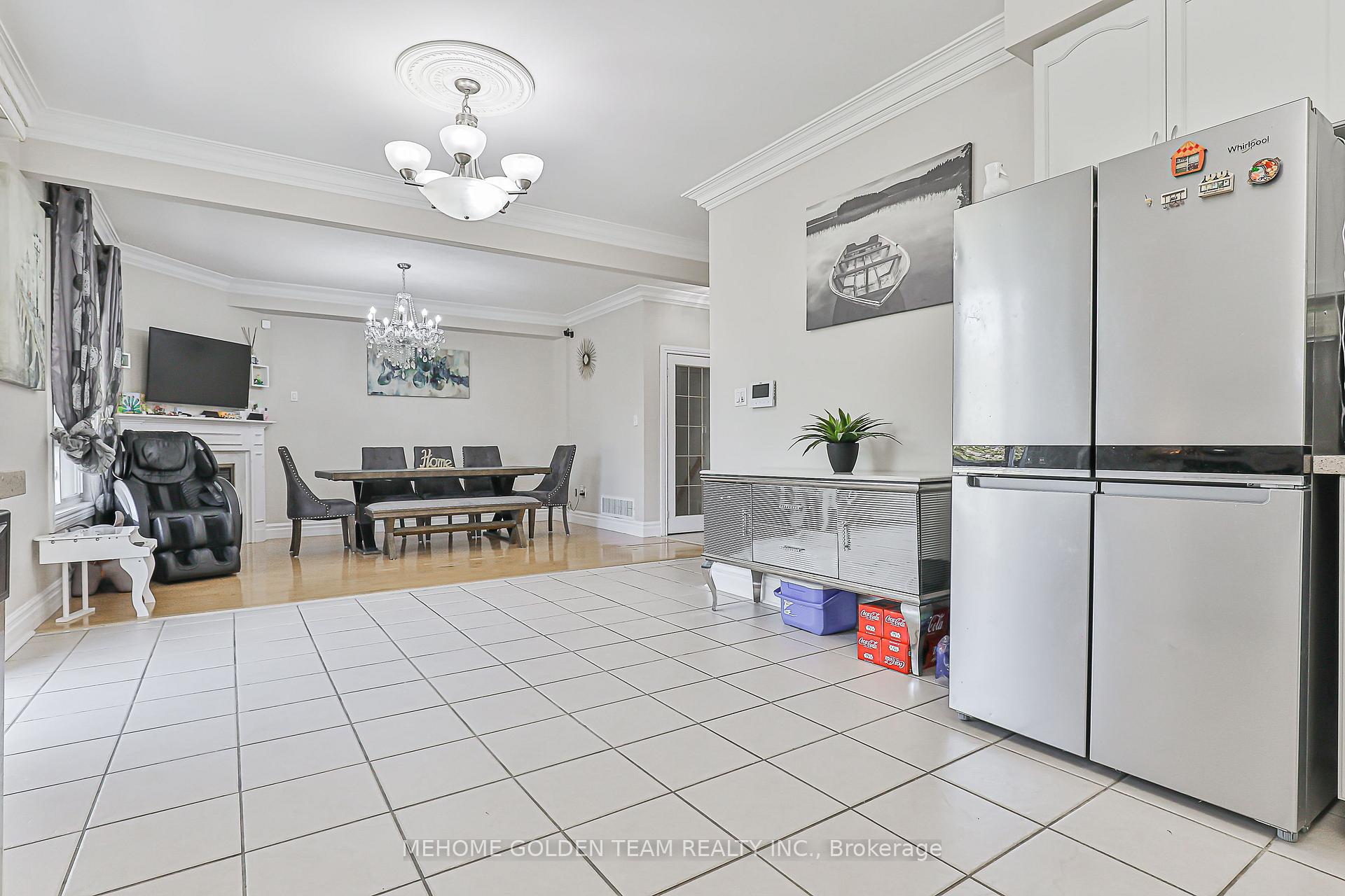 Photo 15 of 30 Mingay Avenue, Markham, Wismer — HOMEH