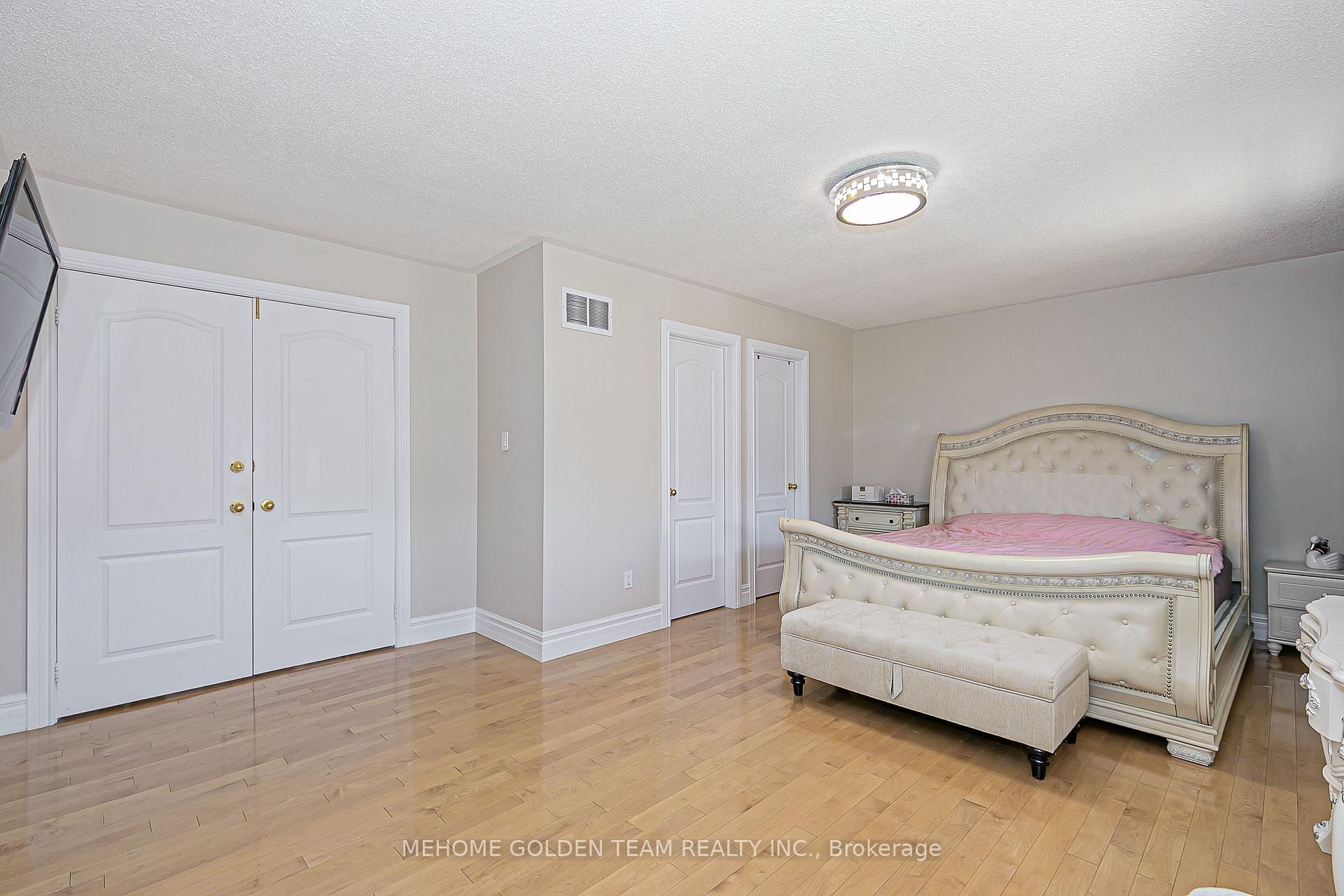 Photo 20 of 30 Mingay Avenue, Markham, Wismer — HOMEH