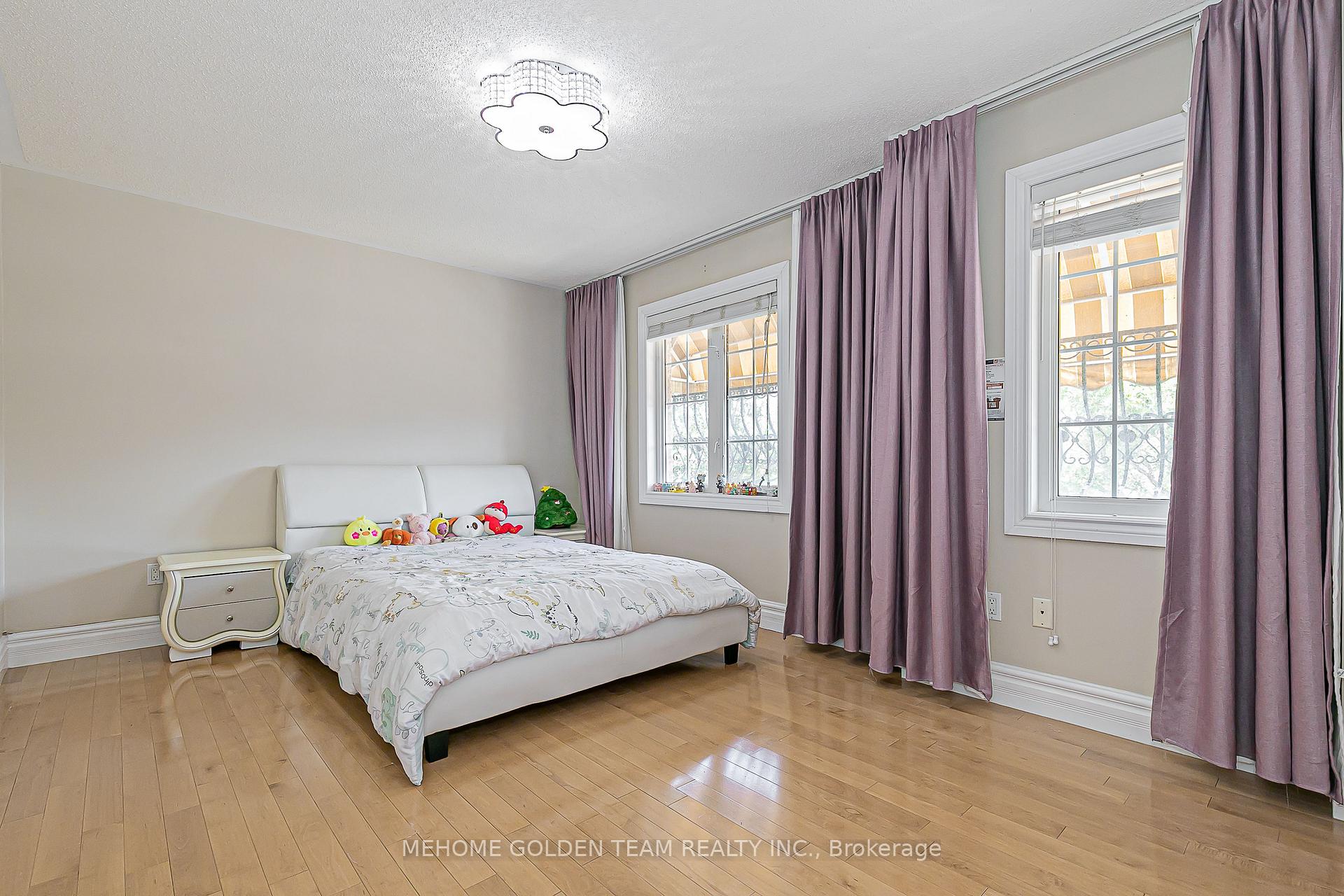 Photo 25 of 30 Mingay Avenue, Markham, Wismer — HOMEH