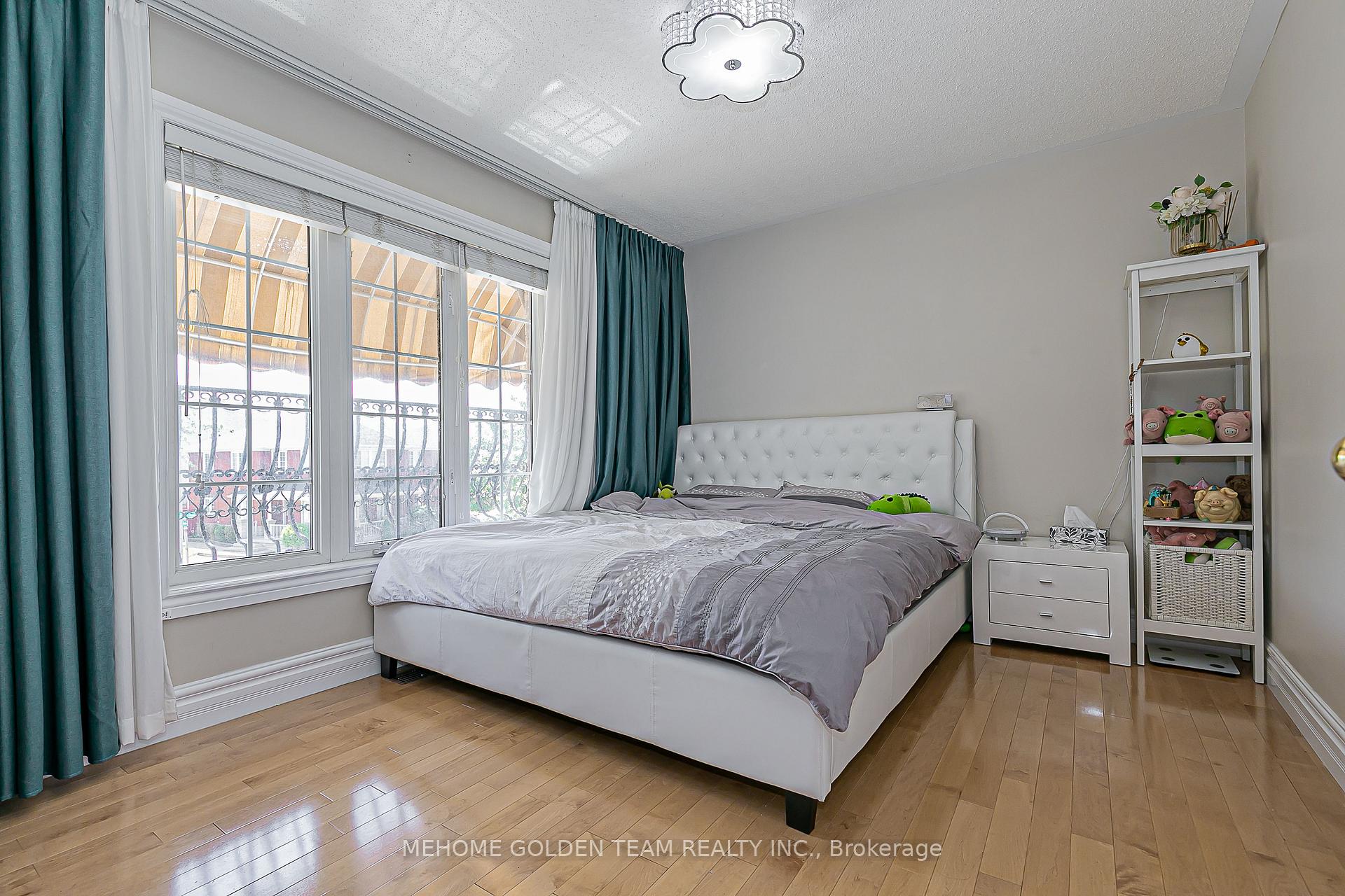 Photo 27 of 30 Mingay Avenue, Markham, Wismer — HOMEH