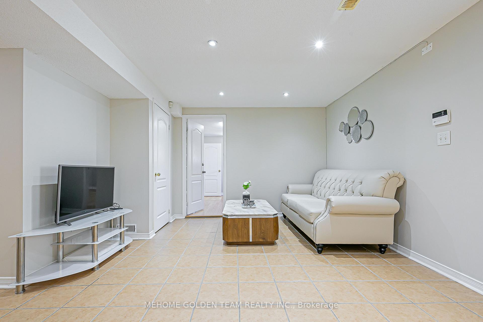 Photo 36 of 30 Mingay Avenue, Markham, Wismer — HOMEH