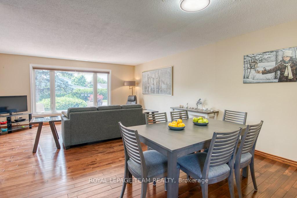 Photo 8 of 112 Oakburn Road, Ottawa, Kanata - Glencairn/Hazeldean — HOMEH