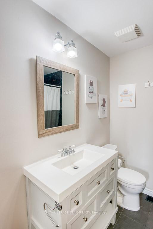 Photo 15 of 112 Oakburn Road, Ottawa, Kanata - Glencairn/Hazeldean — HOMEH
