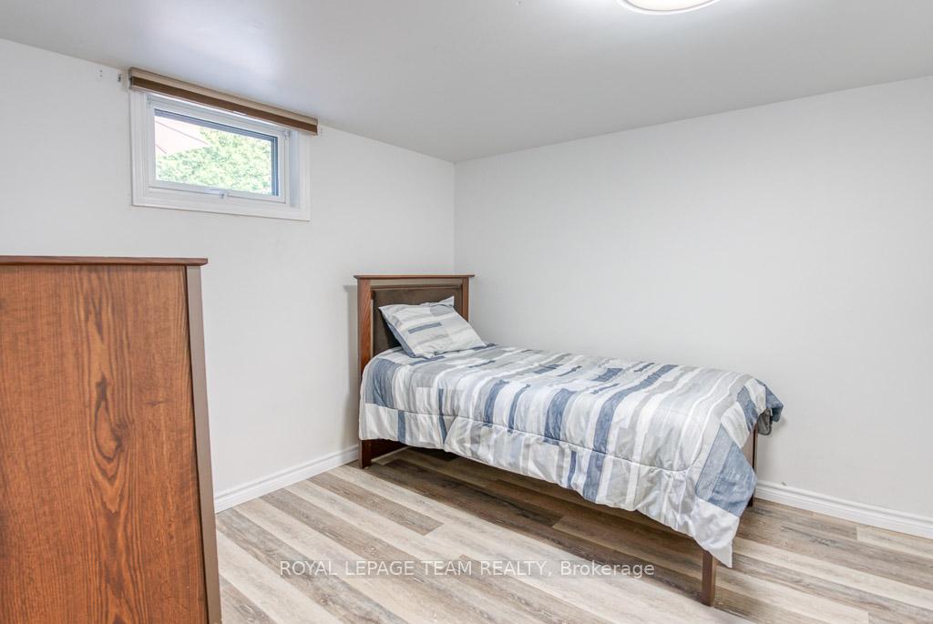 Photo 27 of 112 Oakburn Road, Ottawa, Kanata - Glencairn/Hazeldean — HOMEH