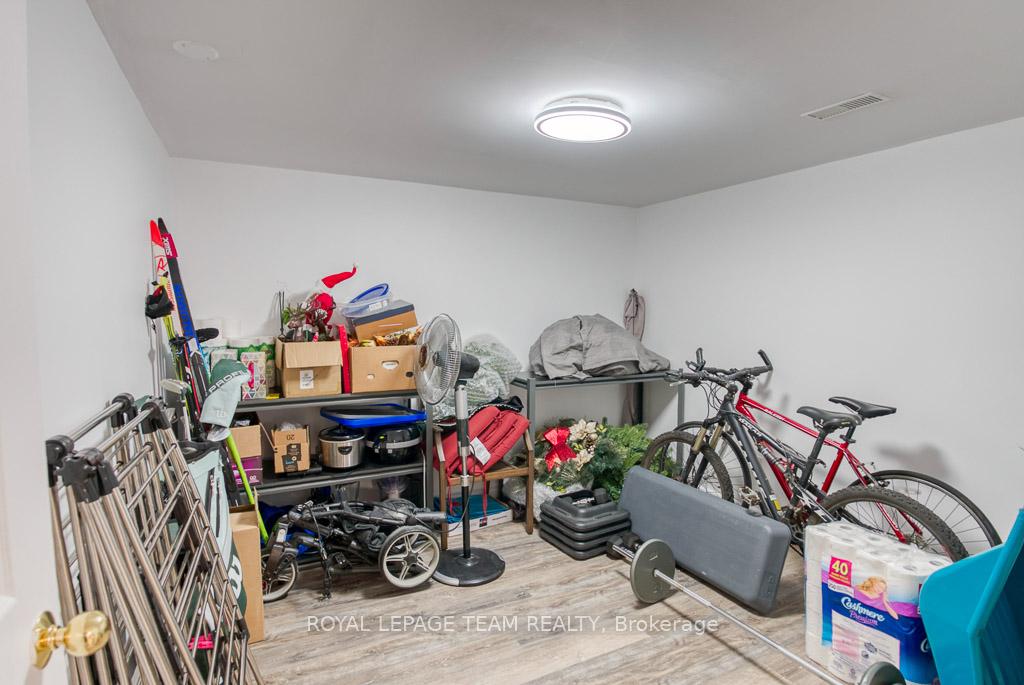 Photo 28 of 112 Oakburn Road, Ottawa, Kanata - Glencairn/Hazeldean — HOMEH