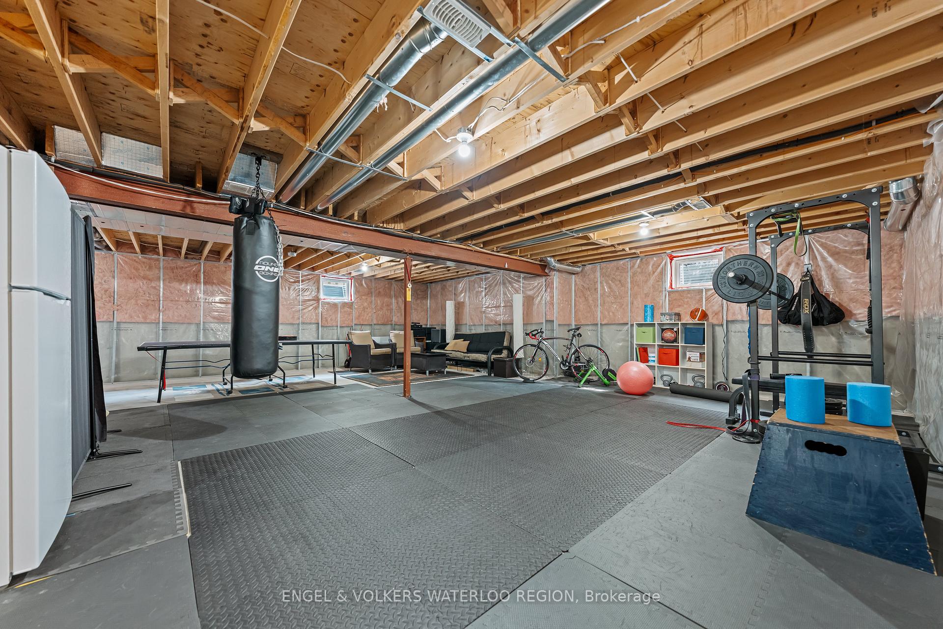 Photo 37 of 15 Cranbrook Street, Kitchener — HOMEH