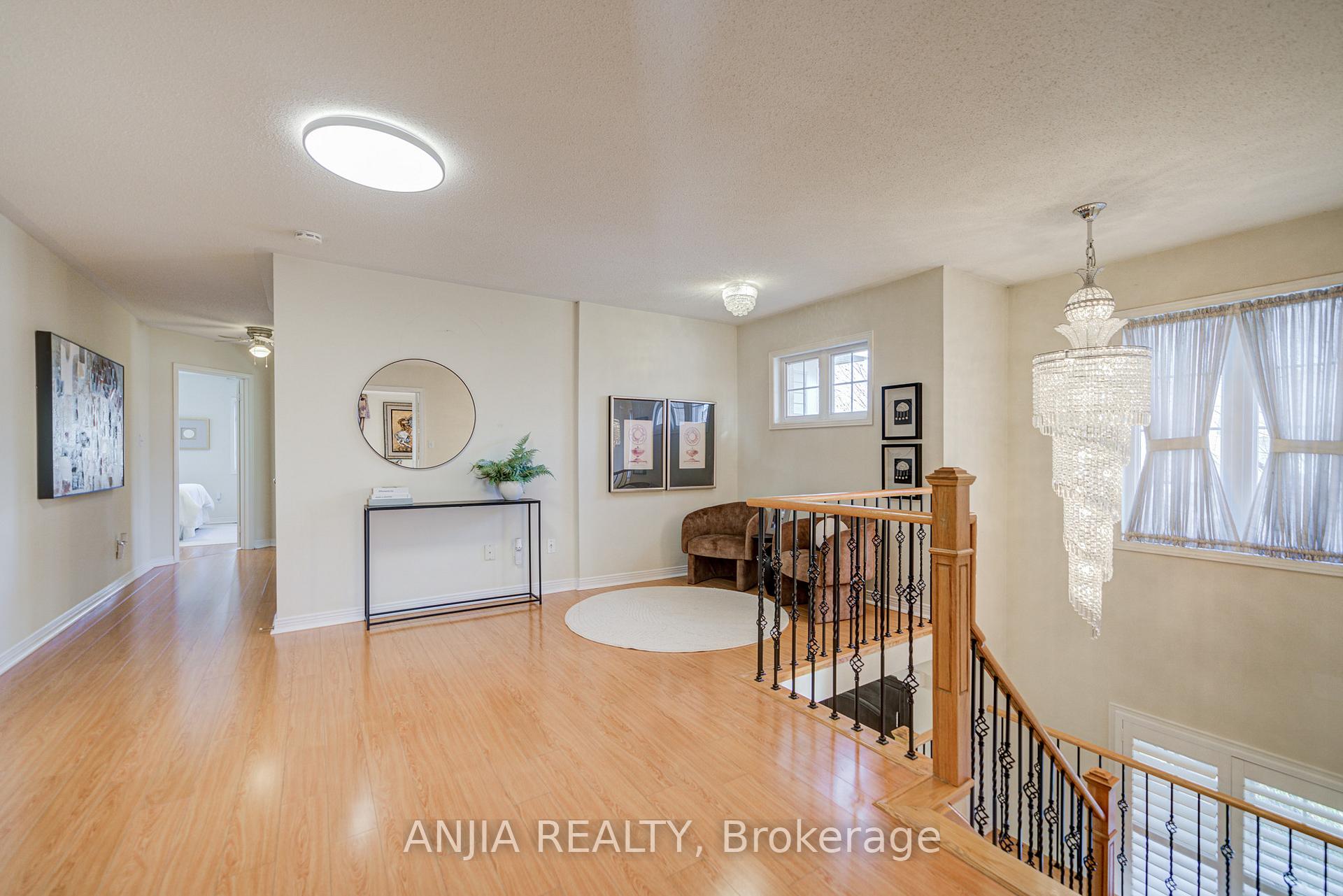 Photo 25 of 27 Larcastle Avenue, Markham, Berczy — HOMEH