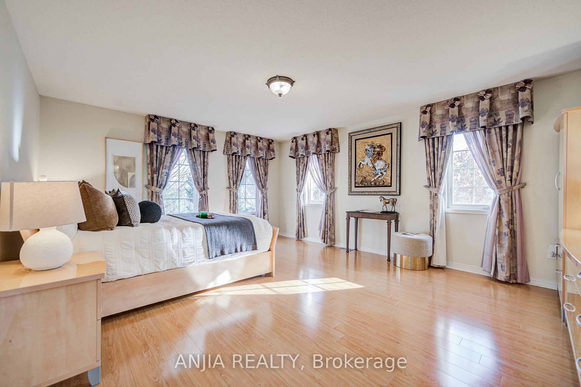 Photo 29 of 27 Larcastle Avenue, Markham, Berczy — HOMEH