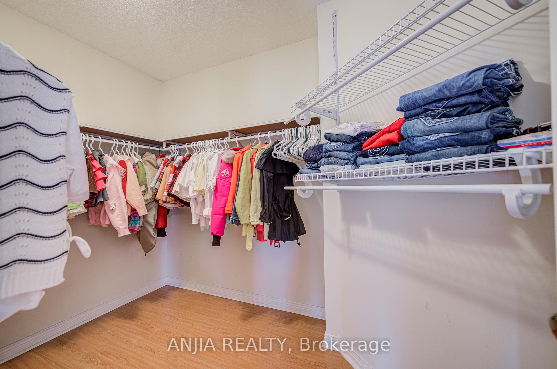 Photo 35 of 27 Larcastle Avenue, Markham, Berczy — HOMEH