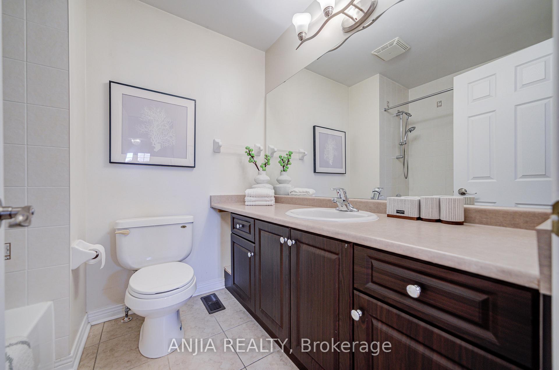 Photo 36 of 27 Larcastle Avenue, Markham, Berczy — HOMEH