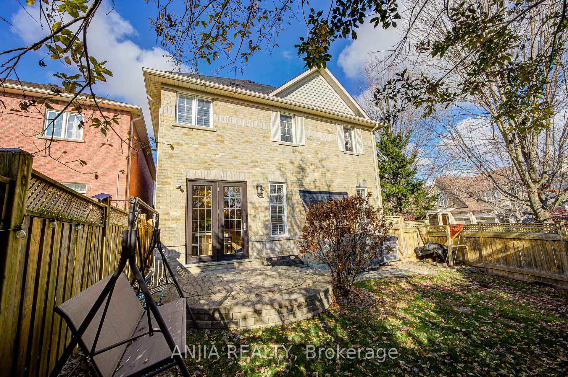 Photo 47 of 27 Larcastle Avenue, Markham, Berczy — HOMEH