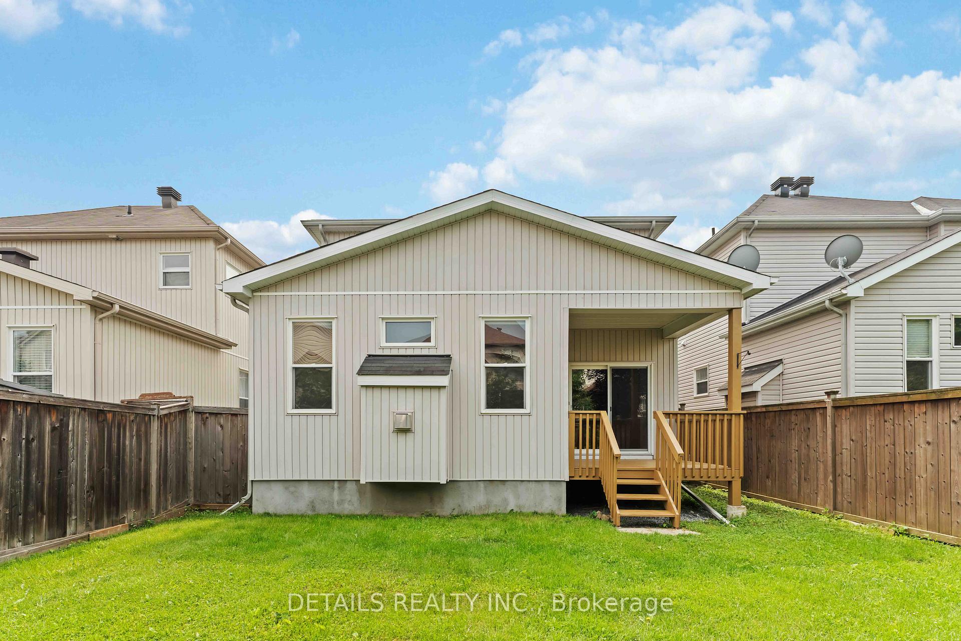 Photo 44 of 120 Streamside Crescent, Ottawa, Kanata - Morgan's Grant/South March — HOMEH