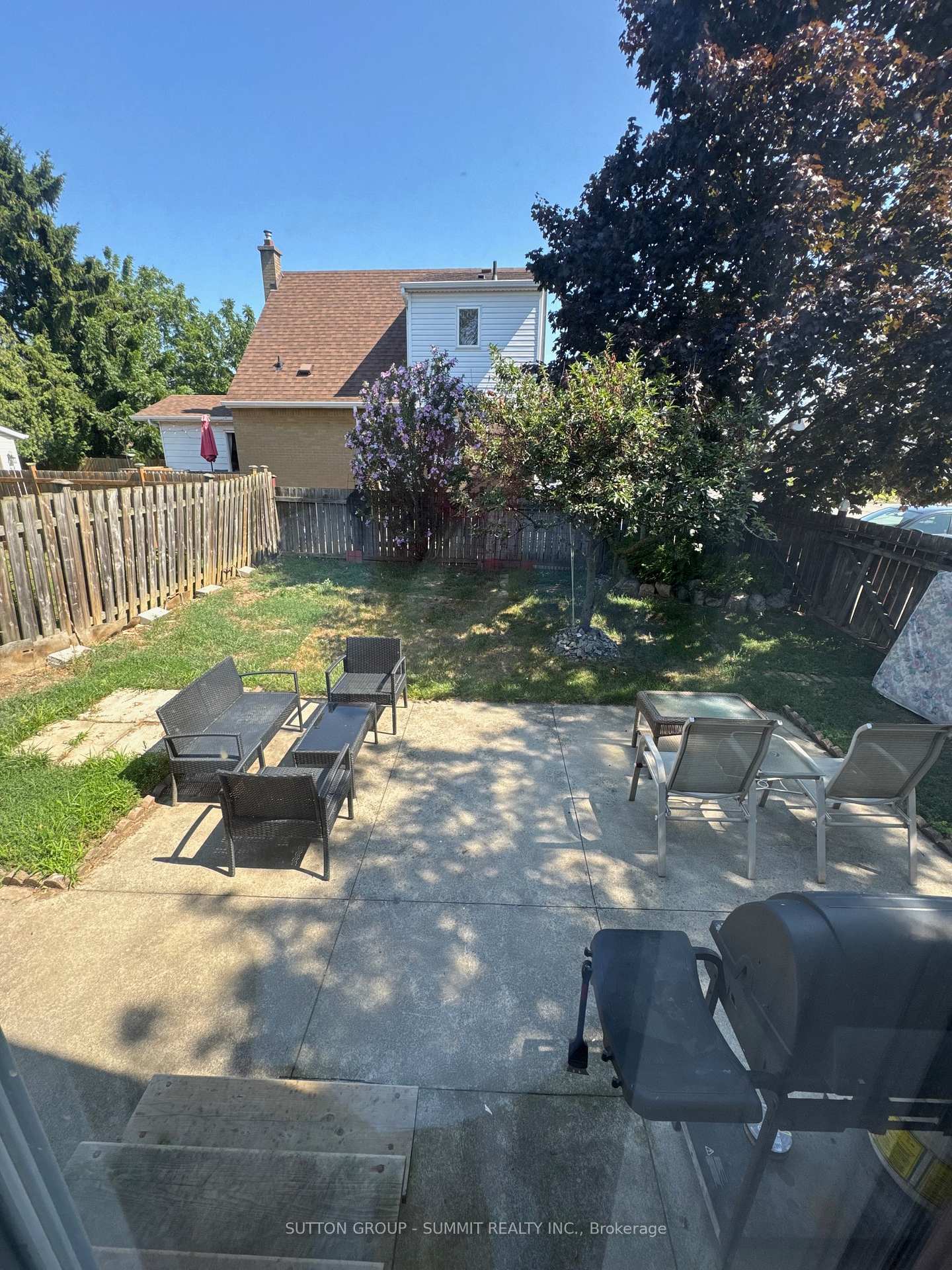 Photo 2 of Unit Main, 839 Brucedale Avenue E, Hamilton, Sunninghill — HOMEH