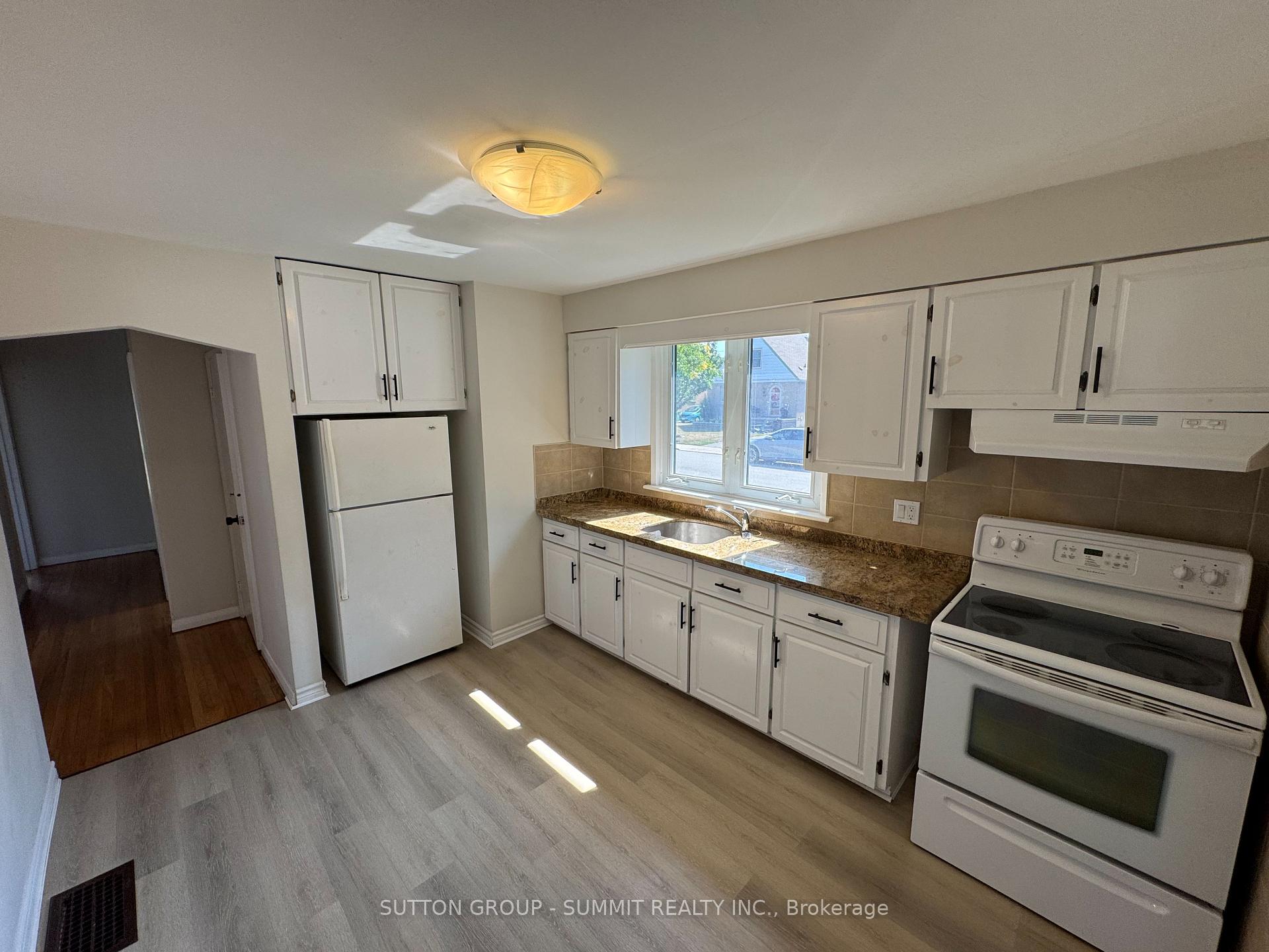 Photo 5 of Unit Main, 839 Brucedale Avenue E, Hamilton, Sunninghill — HOMEH