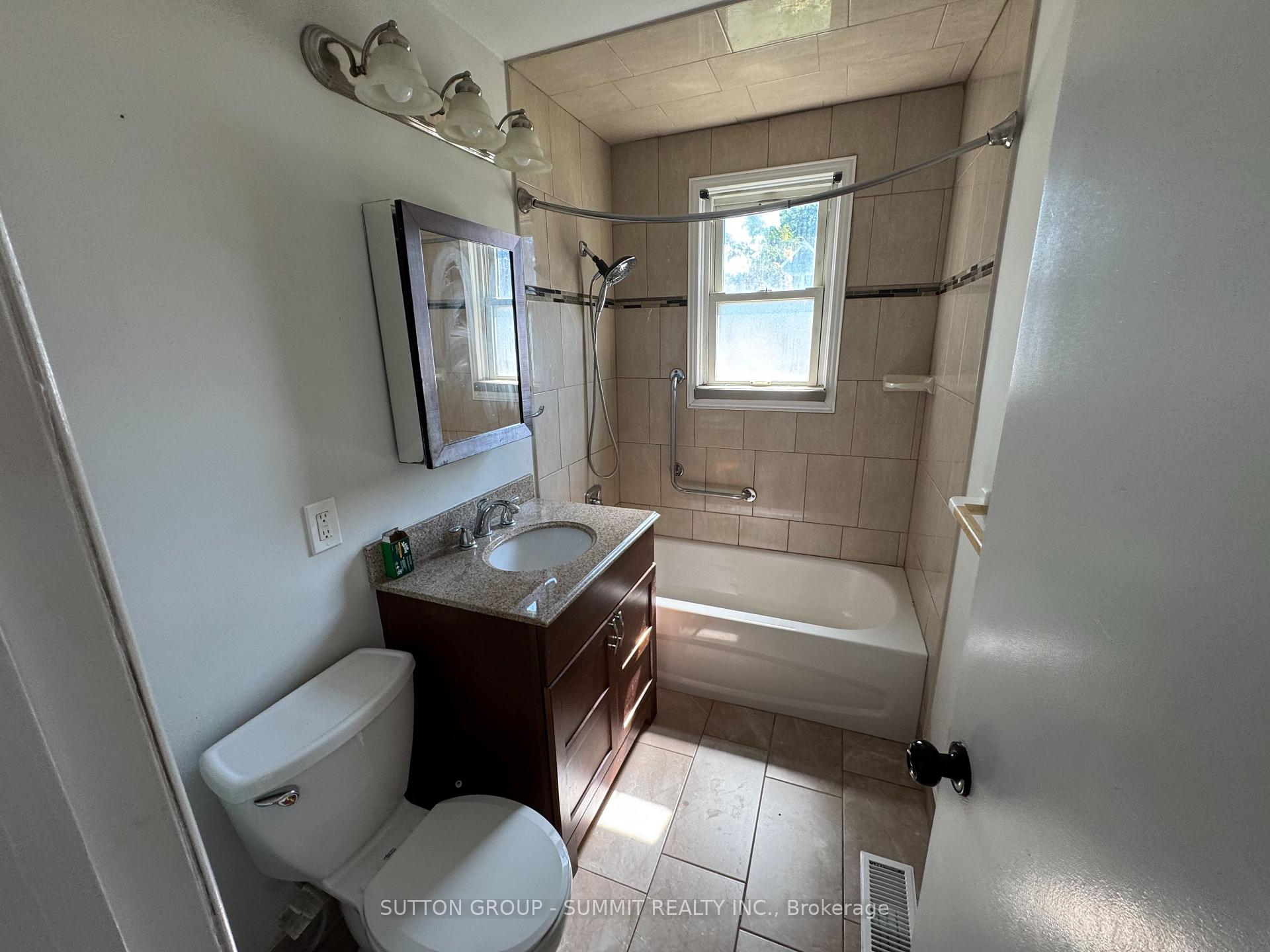 Photo 10 of Unit Main, 839 Brucedale Avenue E, Hamilton, Sunninghill — HOMEH