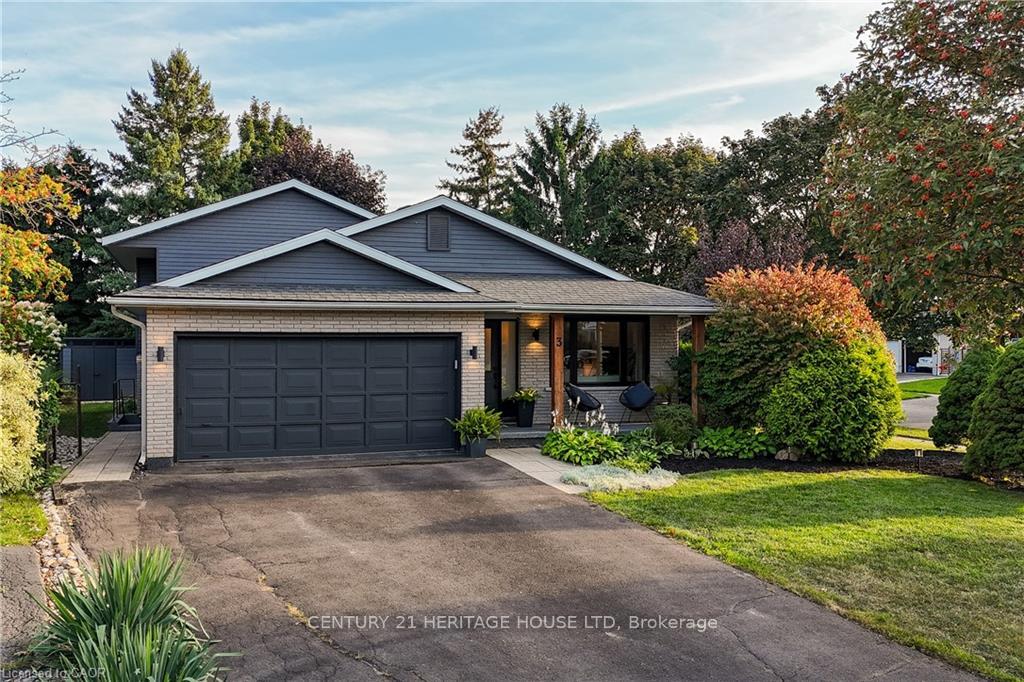 Photo 1 of 3 Casey Drive, Kitchener, Idlewood — HOMEH
