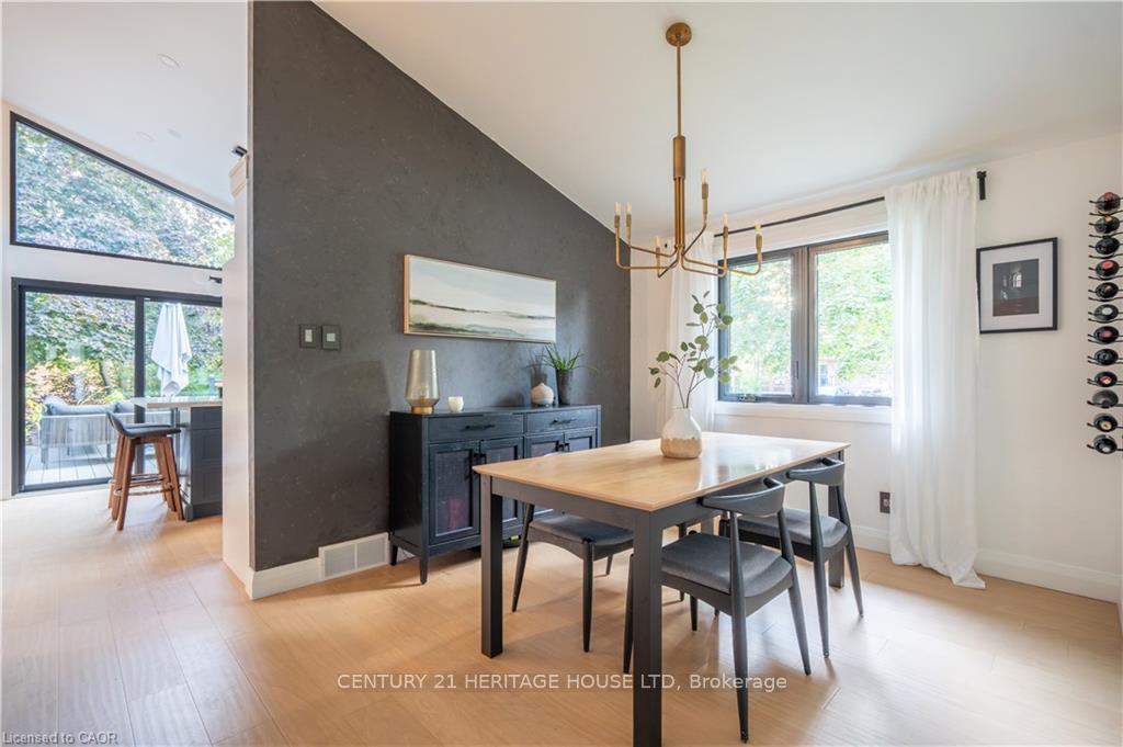 Photo 8 of 3 Casey Drive, Kitchener, Idlewood — HOMEH