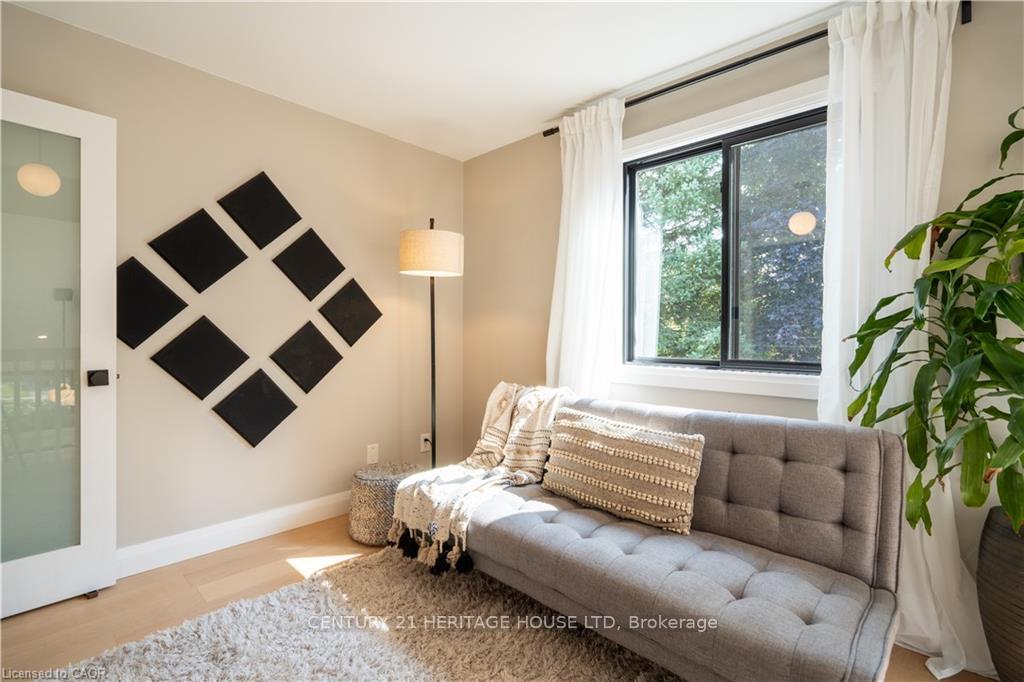 Photo 22 of 3 Casey Drive, Kitchener, Idlewood — HOMEH