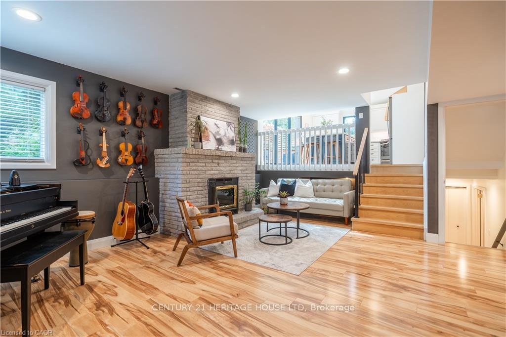 Photo 23 of 3 Casey Drive, Kitchener, Idlewood — HOMEH
