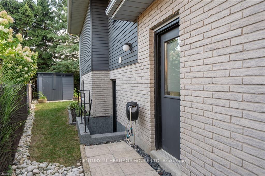 Photo 44 of 3 Casey Drive, Kitchener, Idlewood — HOMEH