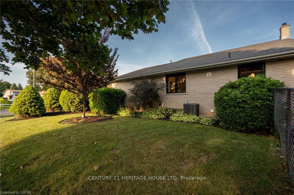 Photo 47 of 3 Casey Drive, Kitchener, Idlewood — HOMEH
