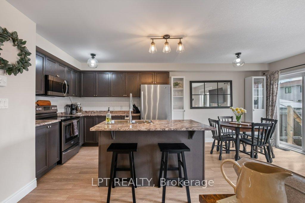 Photo 6 of 79 Amy Lynn Drive, Loyalist, Amherstview — HOMEH
