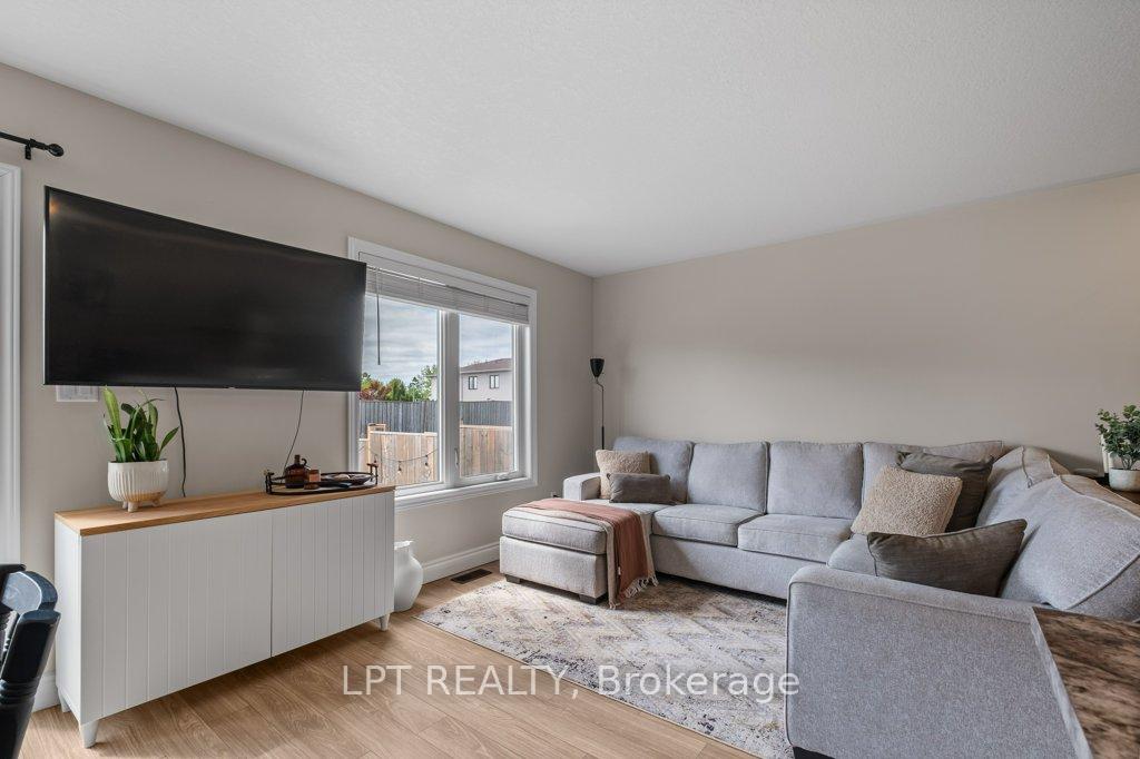 Photo 11 of 79 Amy Lynn Drive, Loyalist, Amherstview — HOMEH