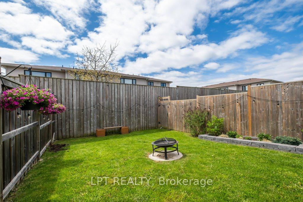 Photo 28 of 79 Amy Lynn Drive, Loyalist, Amherstview — HOMEH